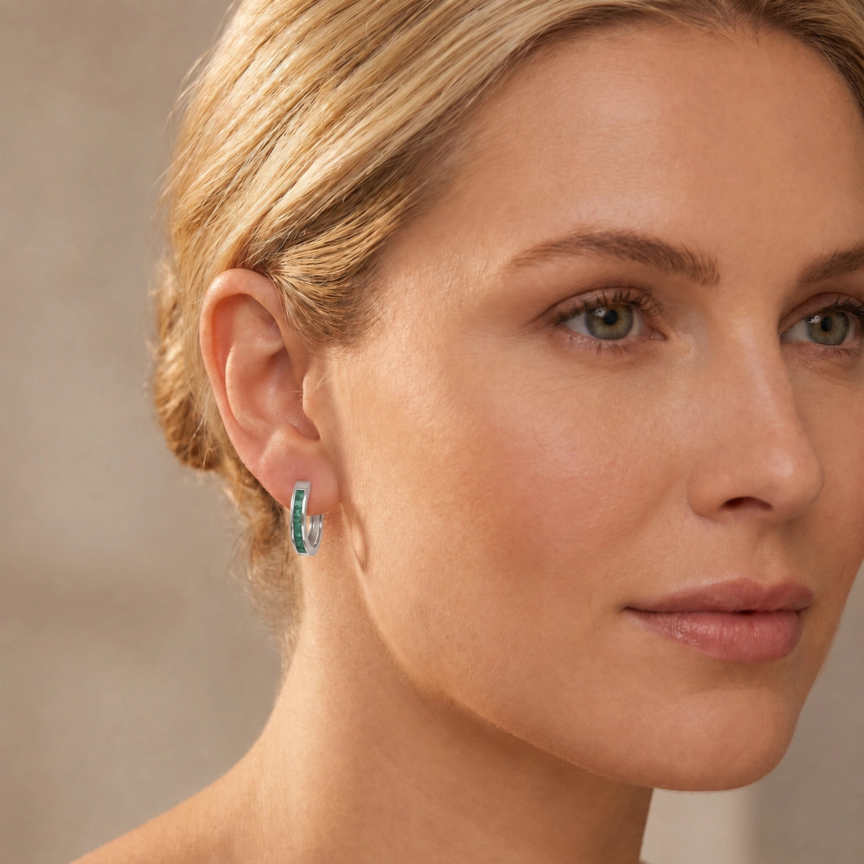 White Gold Earrings Emerald 10K — Rachele