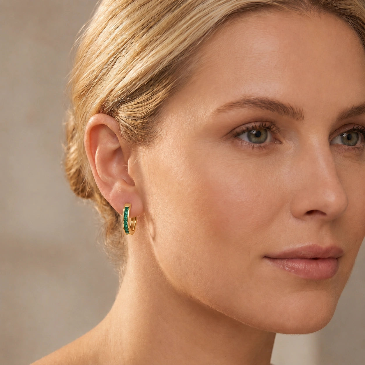 Yellow Gold Earrings Emerald 10K — Rachele