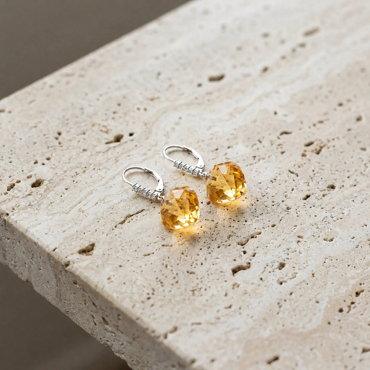 White Gold Earrings Citrine 10K — Stella