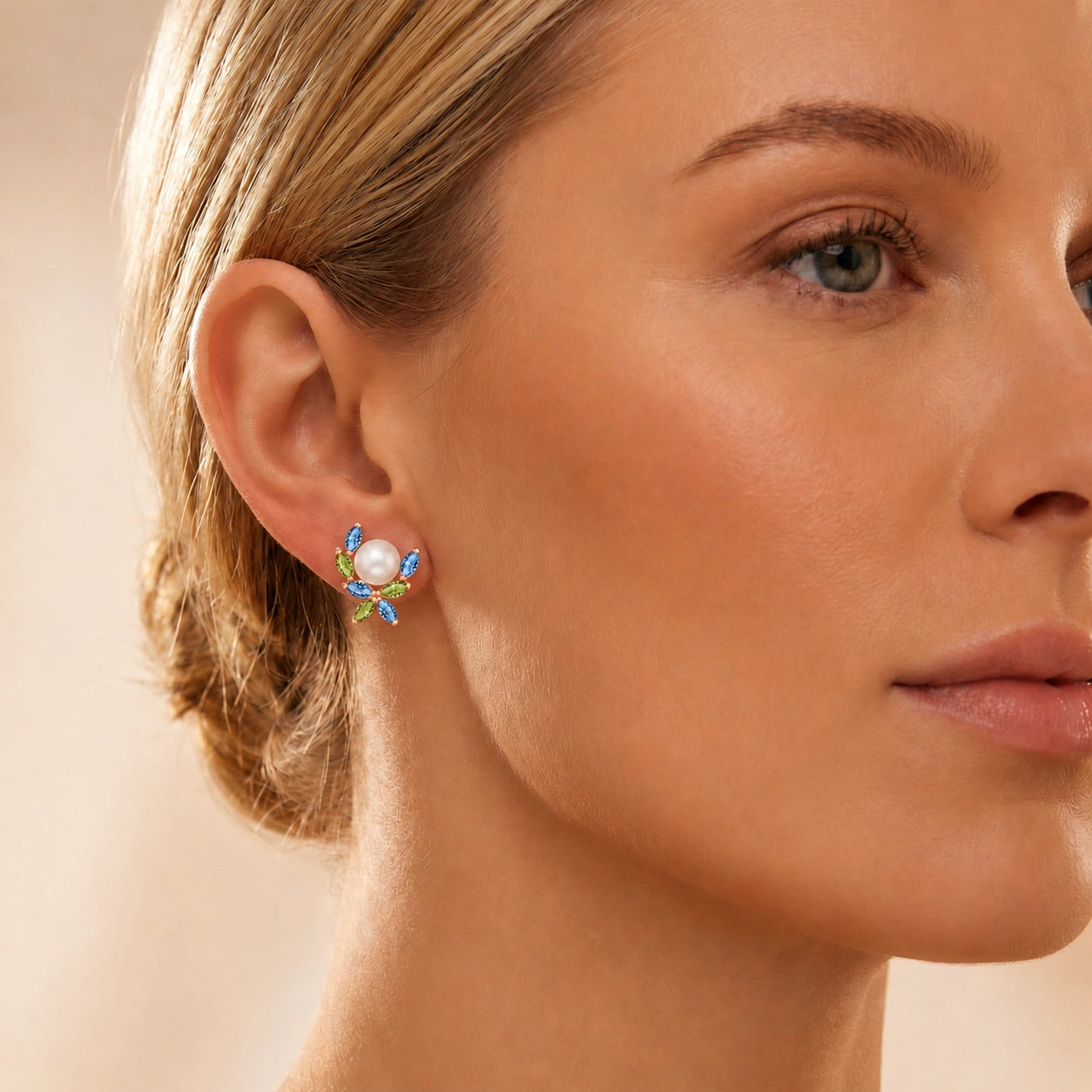 Rose Gold Pearl & Peridot & Blue Topaz — Mariaambra