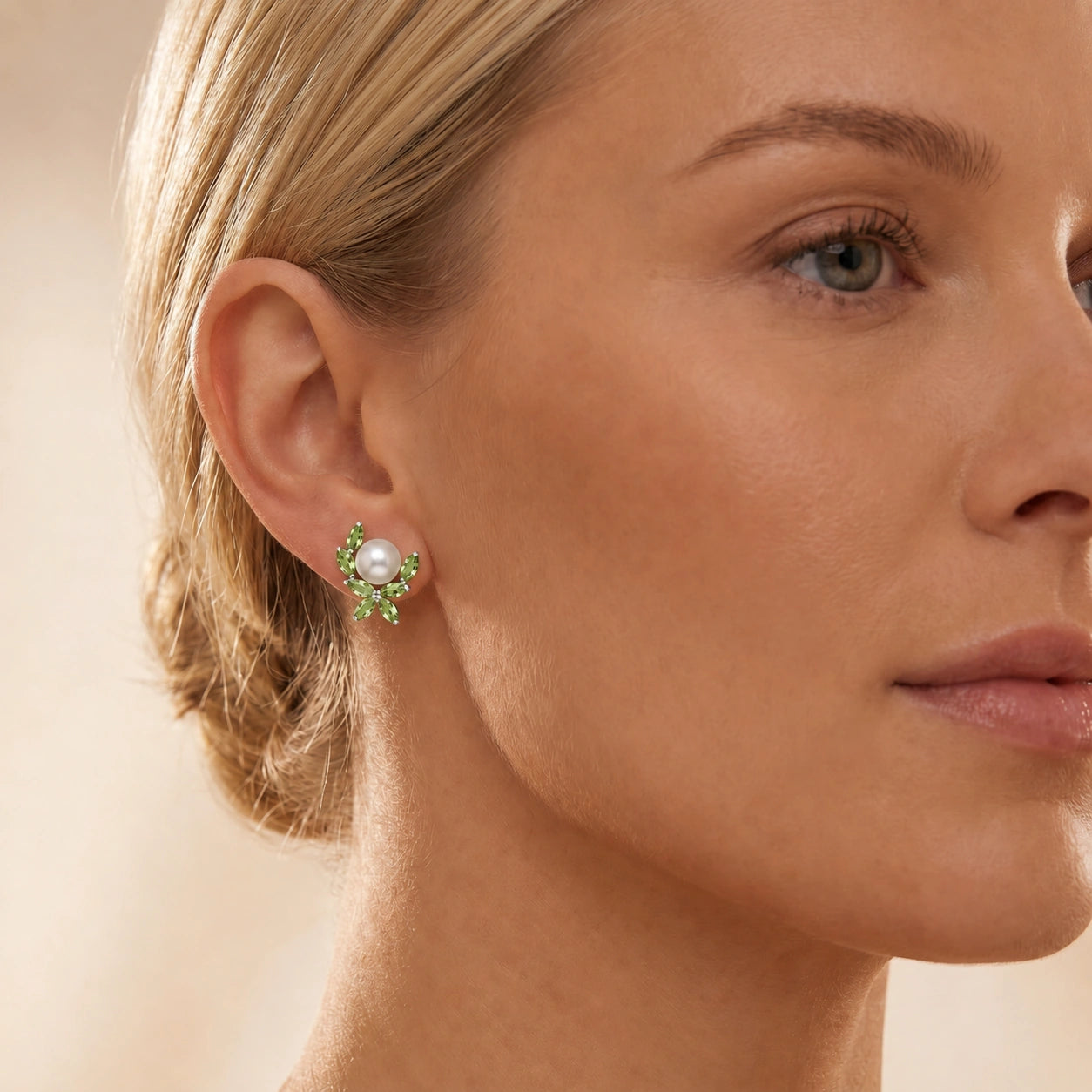 White Gold Pearl & Peridot — Mariaambra