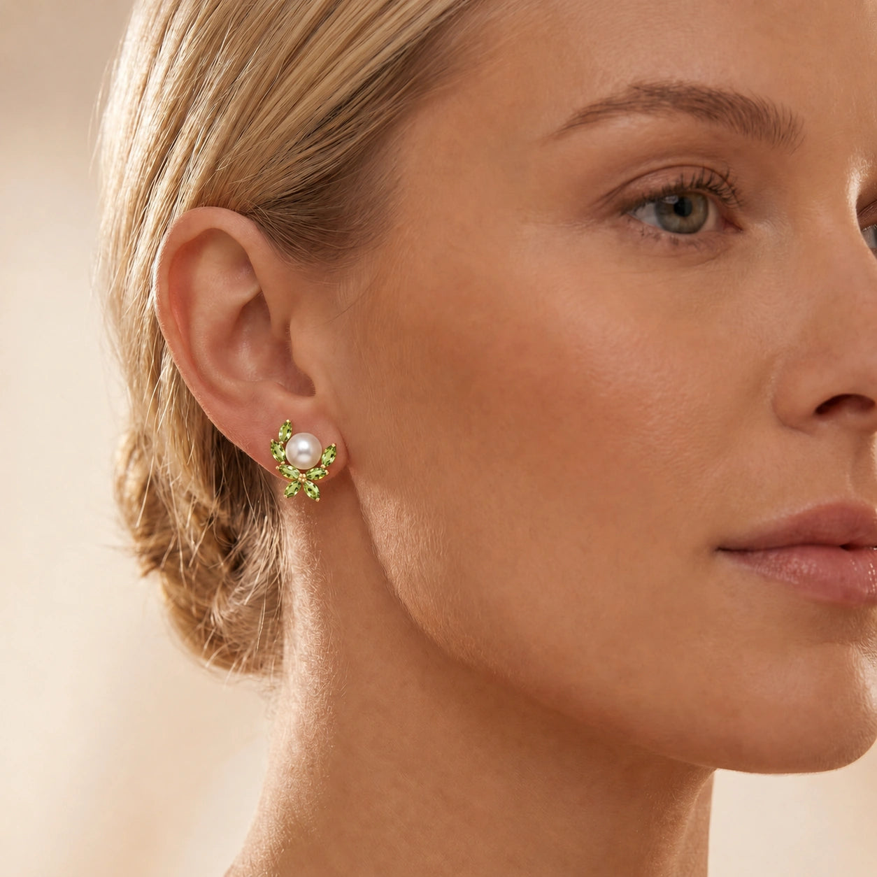 Yellow Gold Pearl & Peridot — Mariaambra