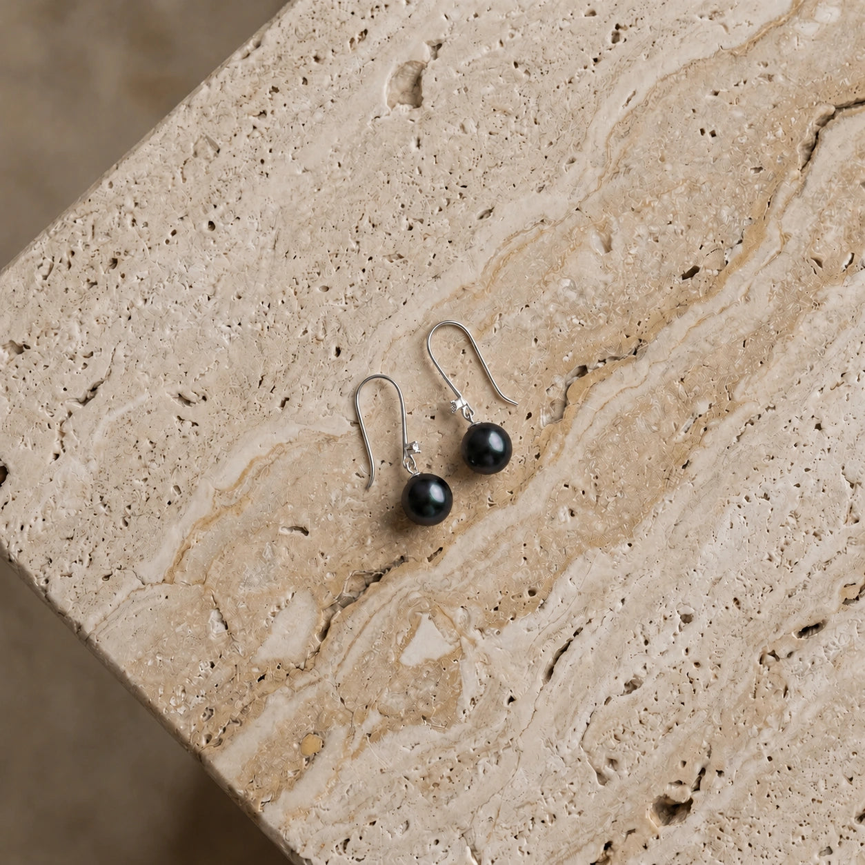 White Gold Earrings Pearl 10K — Cosima