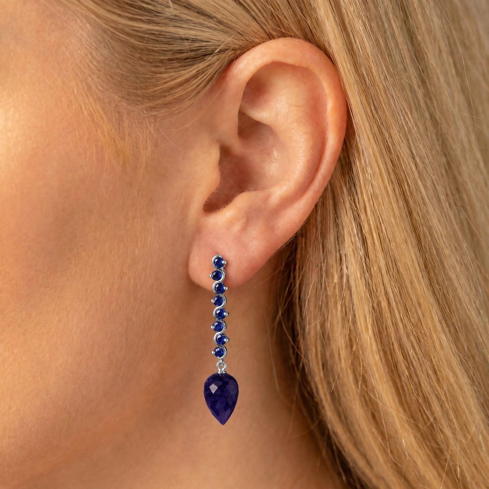White Gold Sapphire — Mariaangiolina