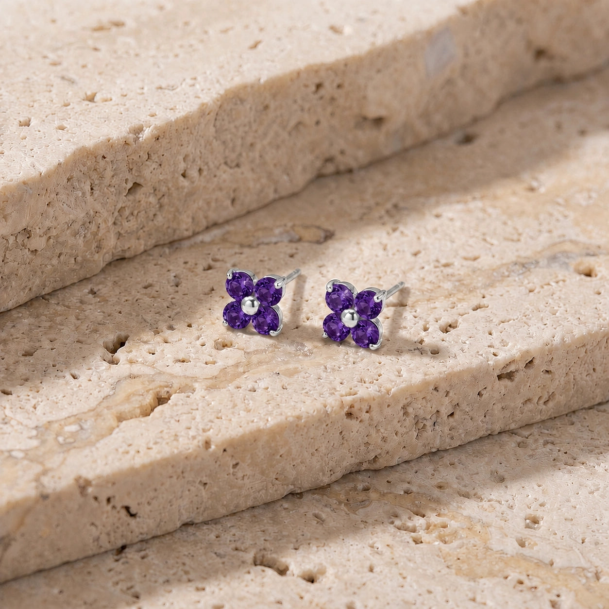 White Gold Amethyst — Mariaannarosa