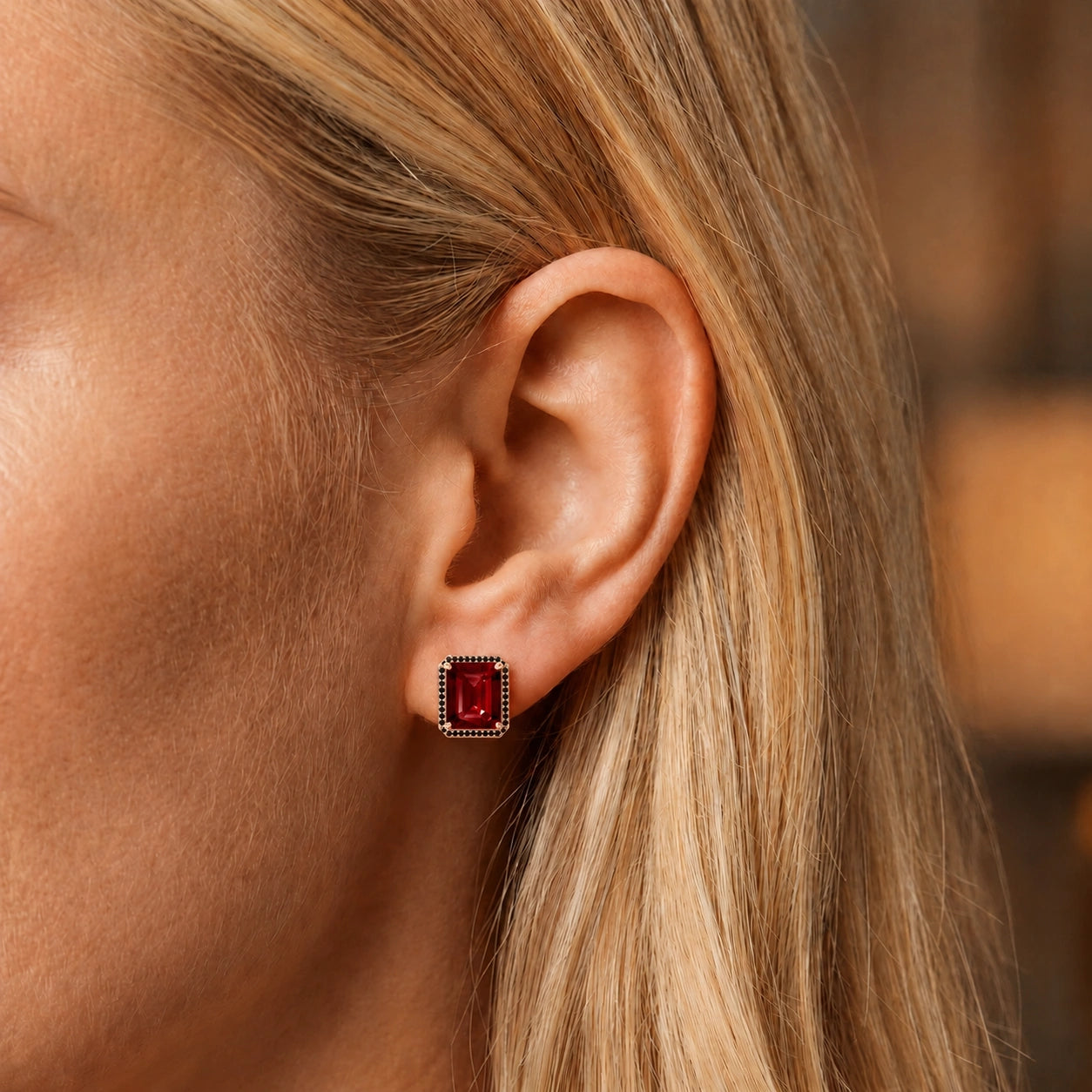 Rose Gold Earrings Garnet 10K — Faustina
