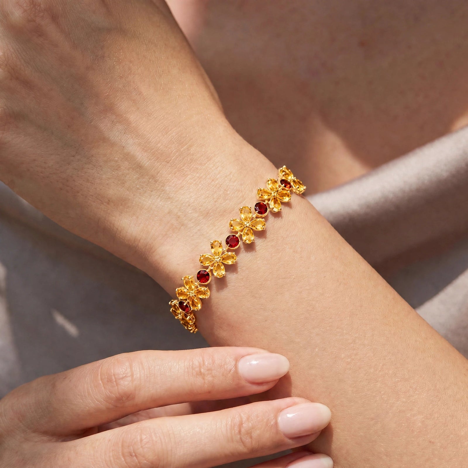 Yellow Gold Reverie Bracelet Citrine 10K — Rosangela