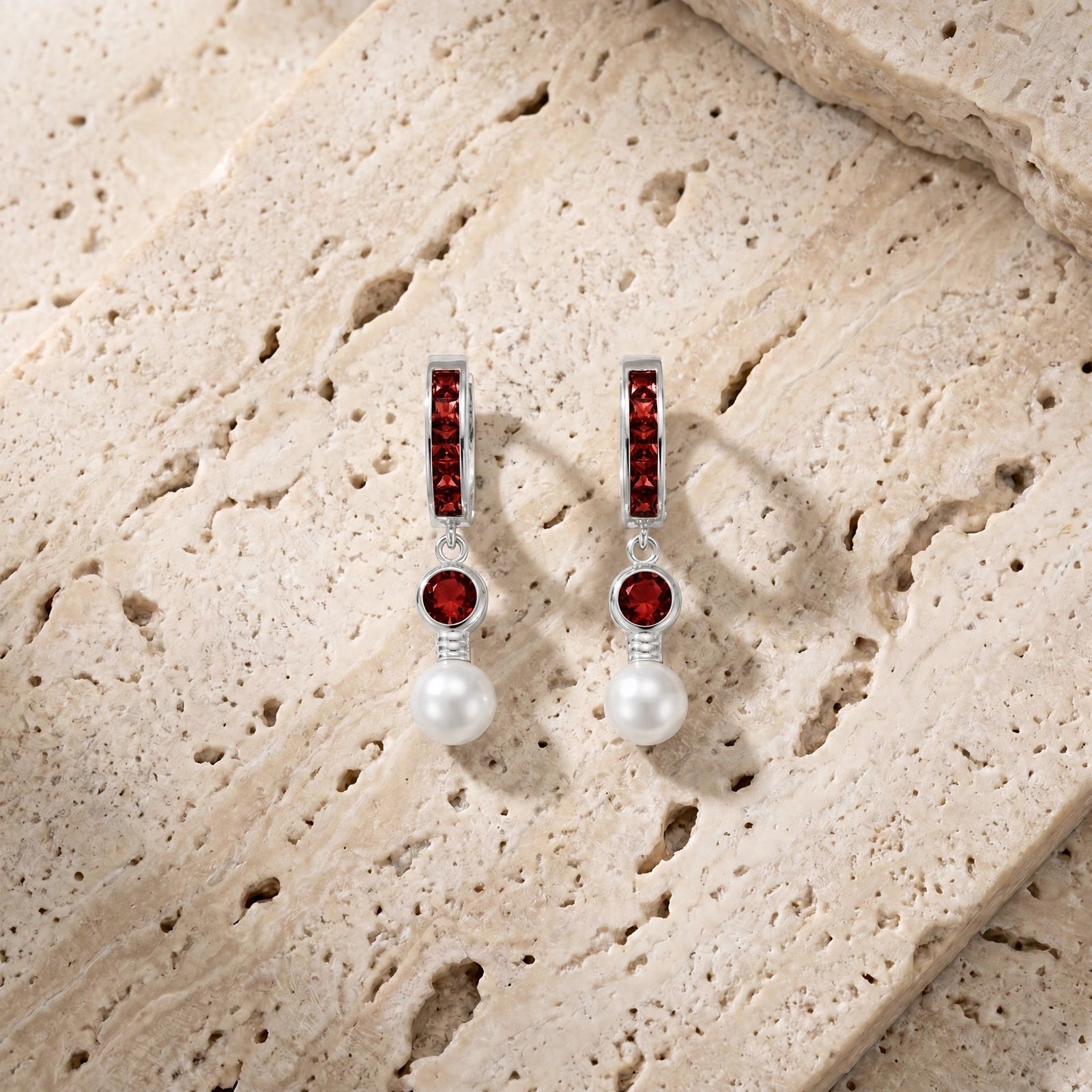 White Gold Garnet & Pearl — Mariaantonella