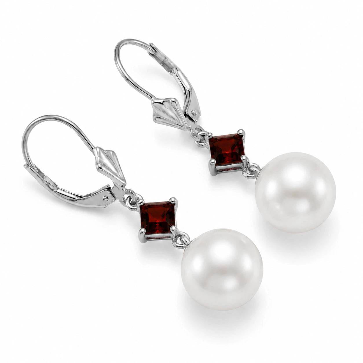 White Gold Pearl & Garnet — Mariaapollonia