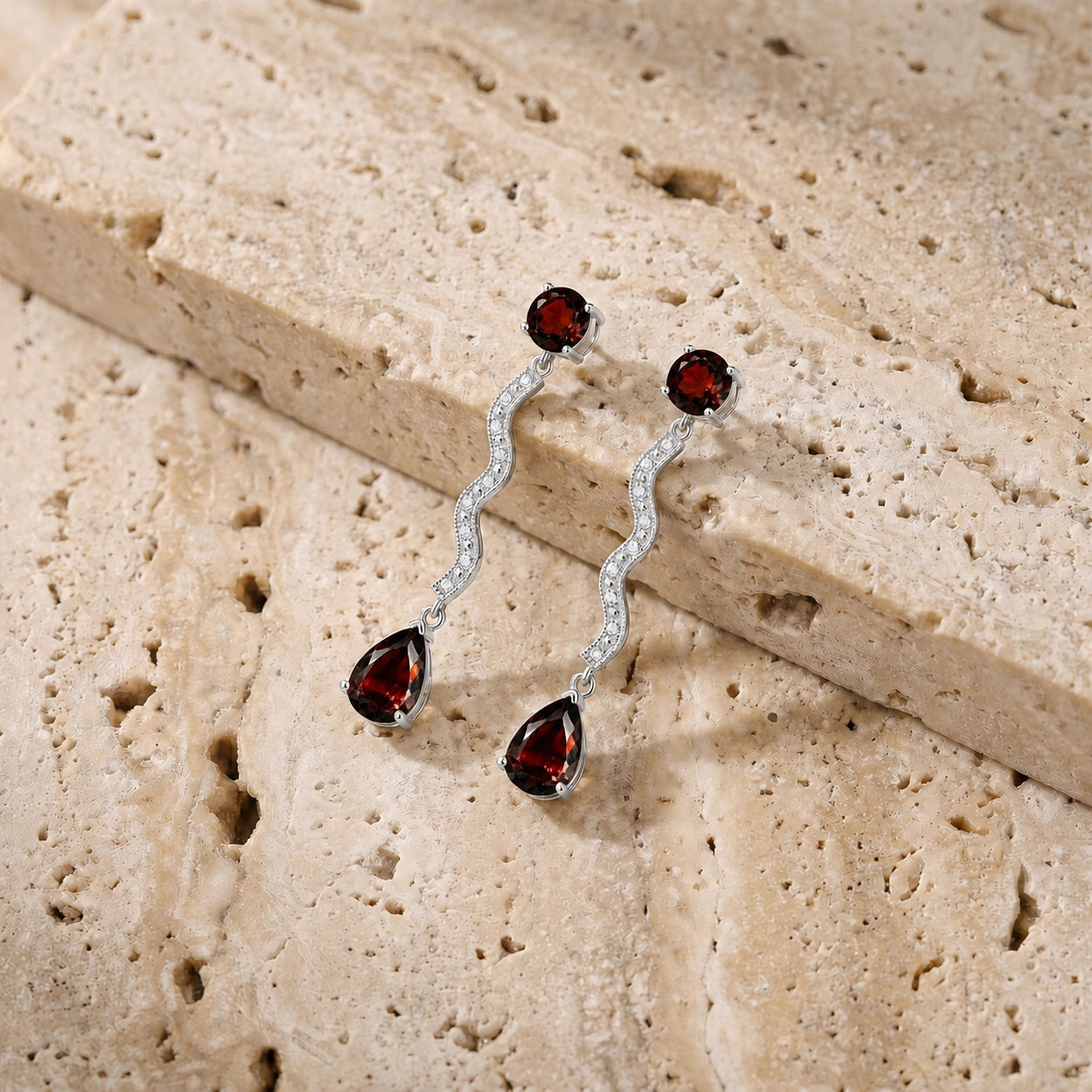 White Gold Garnet & Diamond — Mariaarianna