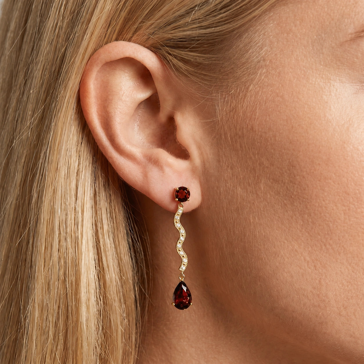 Yellow Gold Garnet & Diamond — Mariaarianna