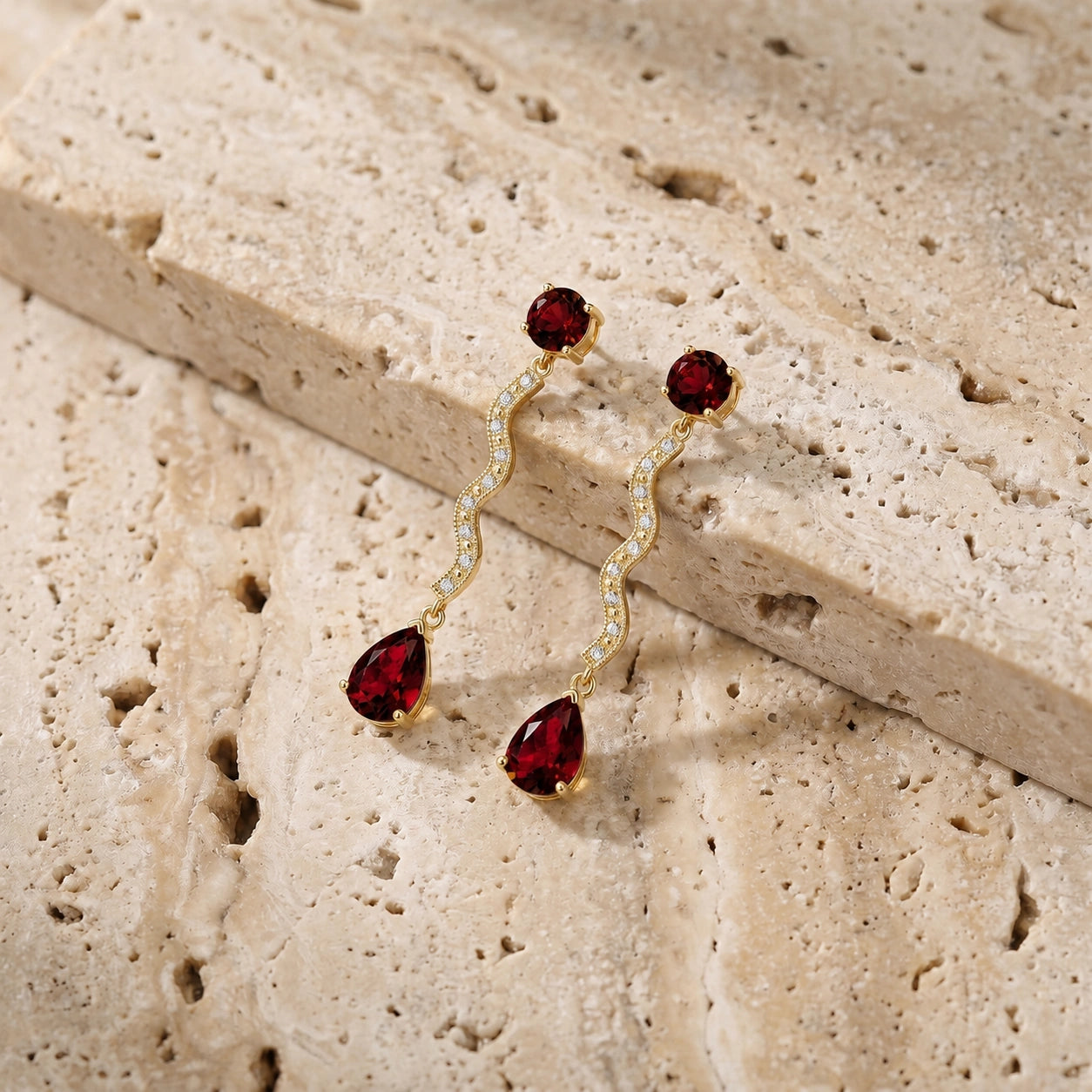 Yellow Gold Garnet & Diamond — Mariaarianna