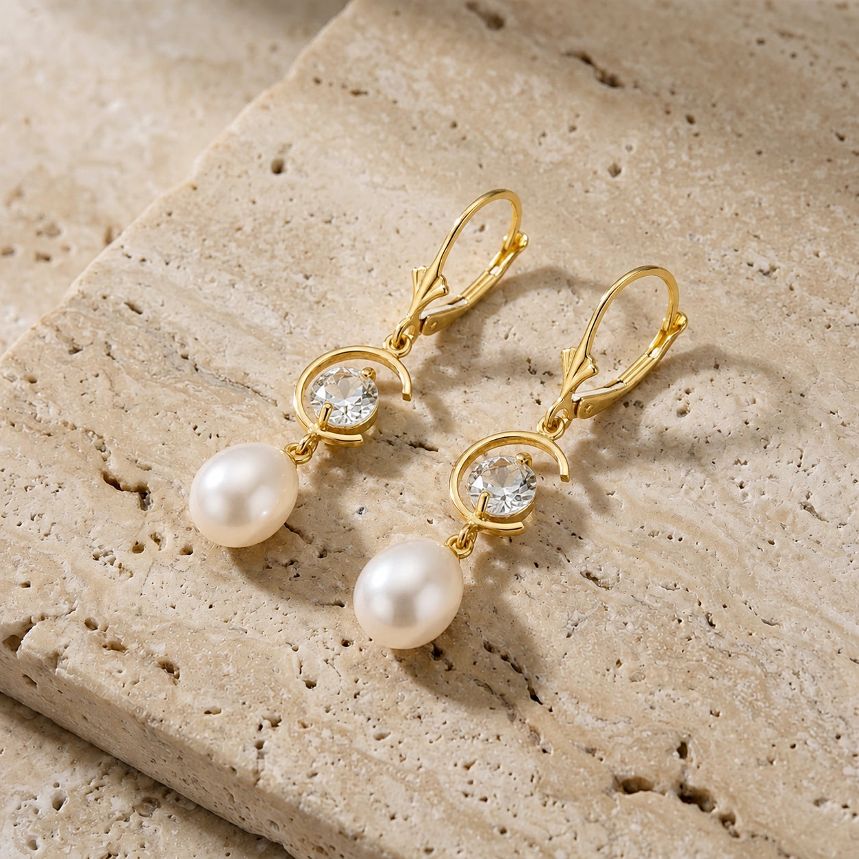 Yellow Gold Pearl & Diamond — Mariaarmida