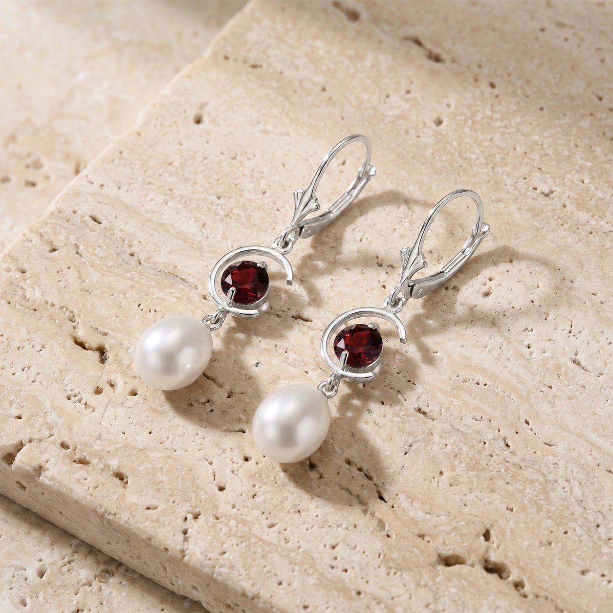 White Gold Pearl & Garnet — Mariaarmida