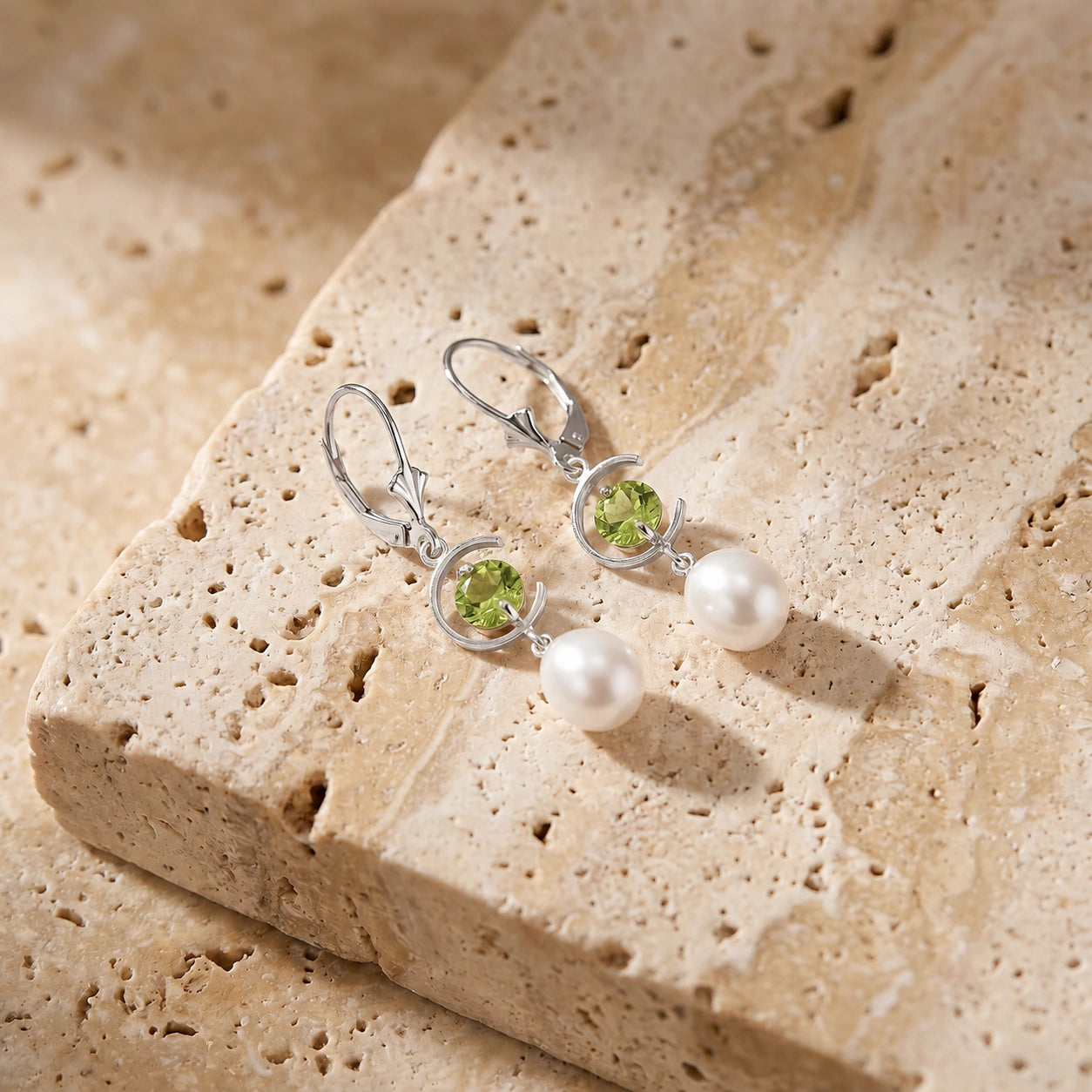 White Gold Pearl & Peridot — Mariaarmida