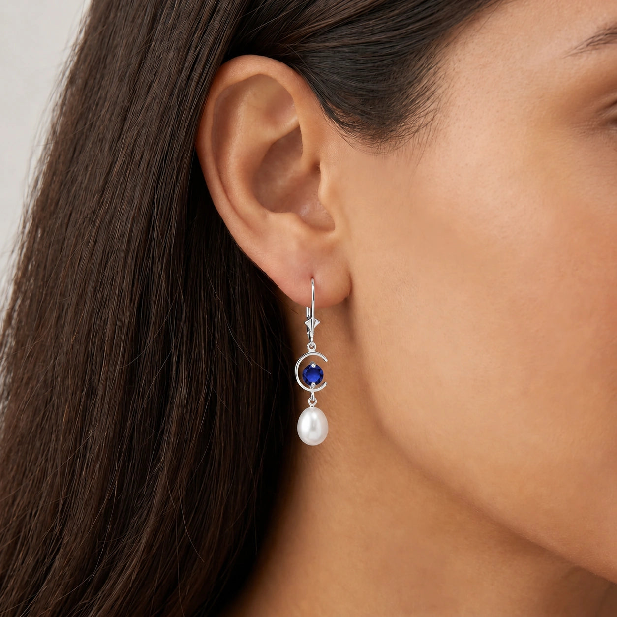 White Gold Pearl & Sapphire — Mariaarmida