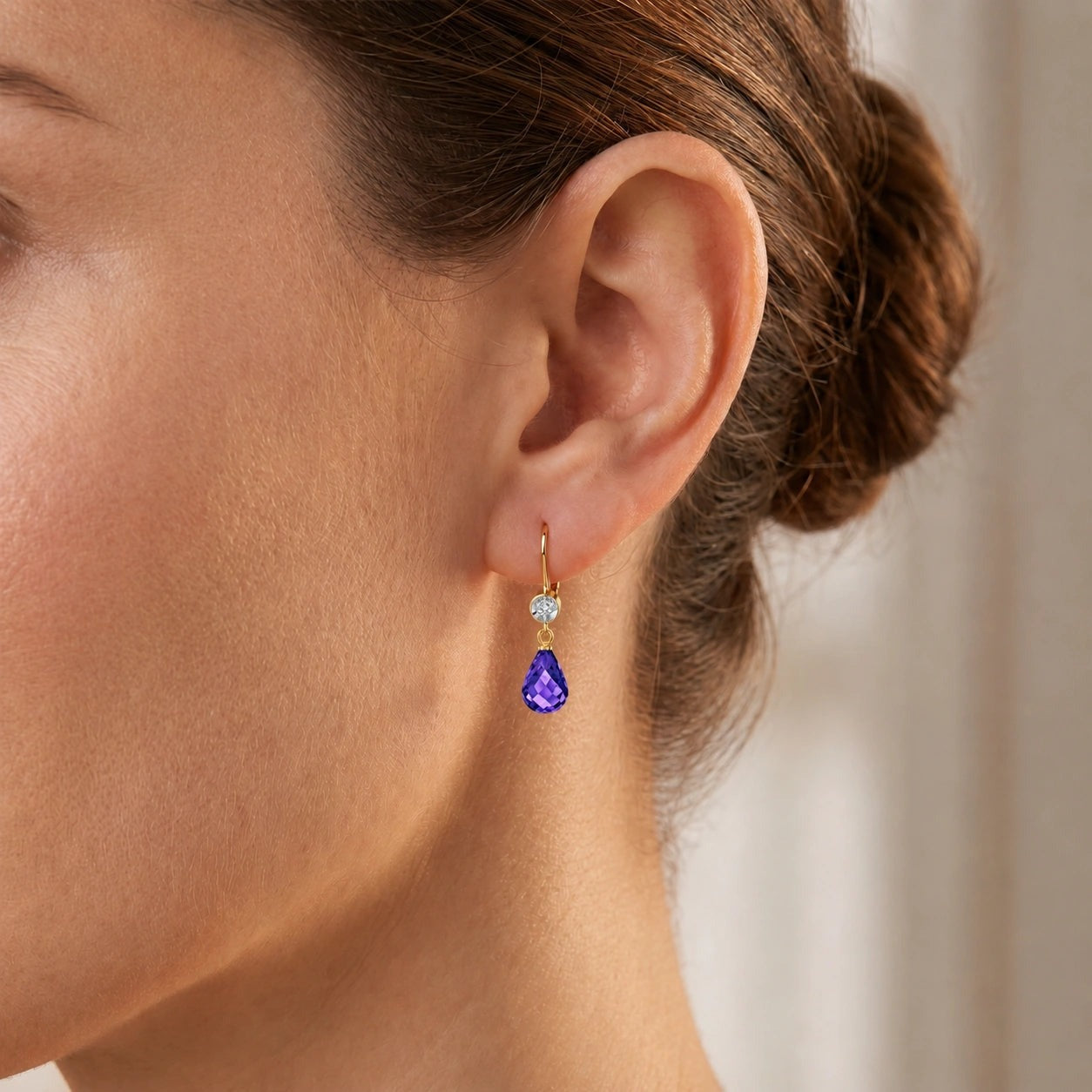 Yellow Gold Earrings Amethyst 10K — Giuseppina