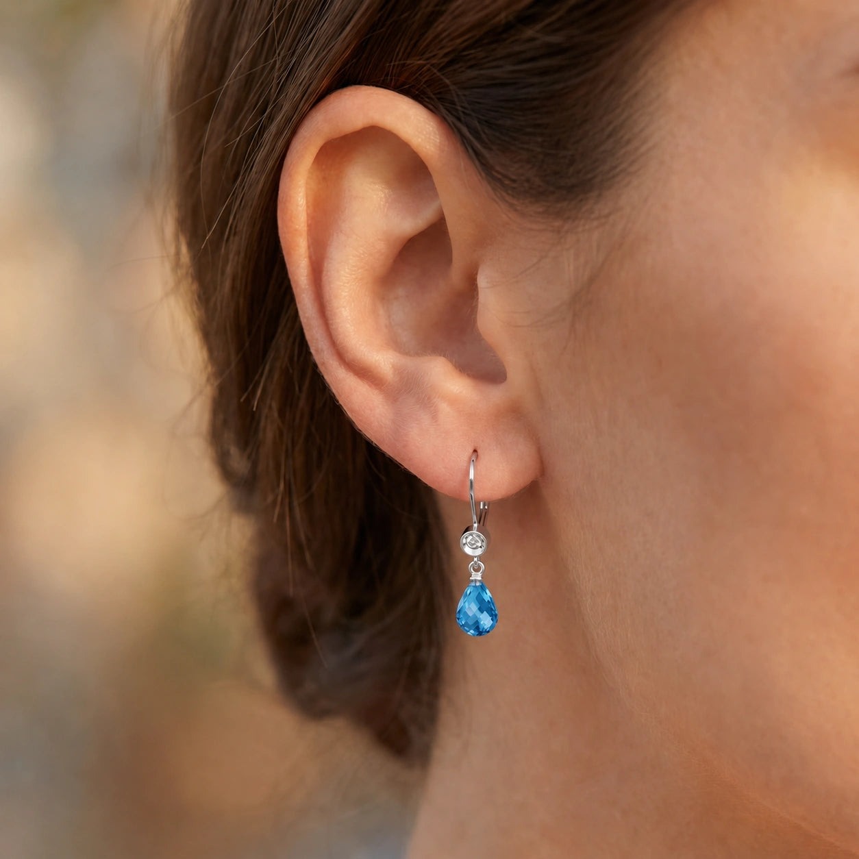 White Gold Earrings Blue Topaz 10K — Giuseppina