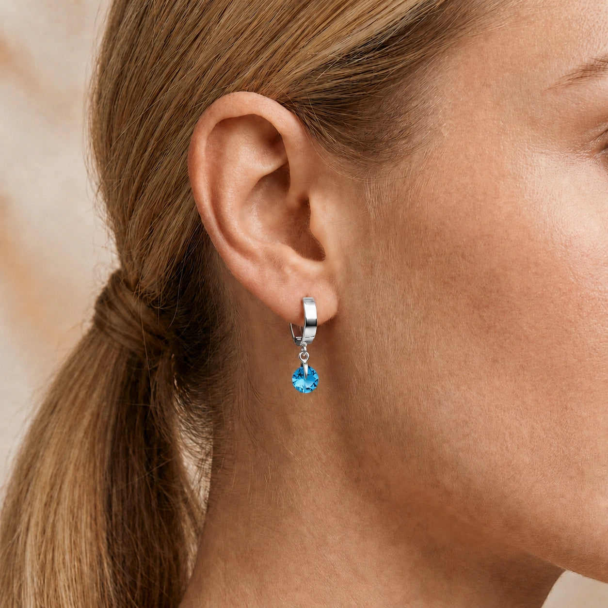 White Gold Blue Topaz — Mariaazzurra
