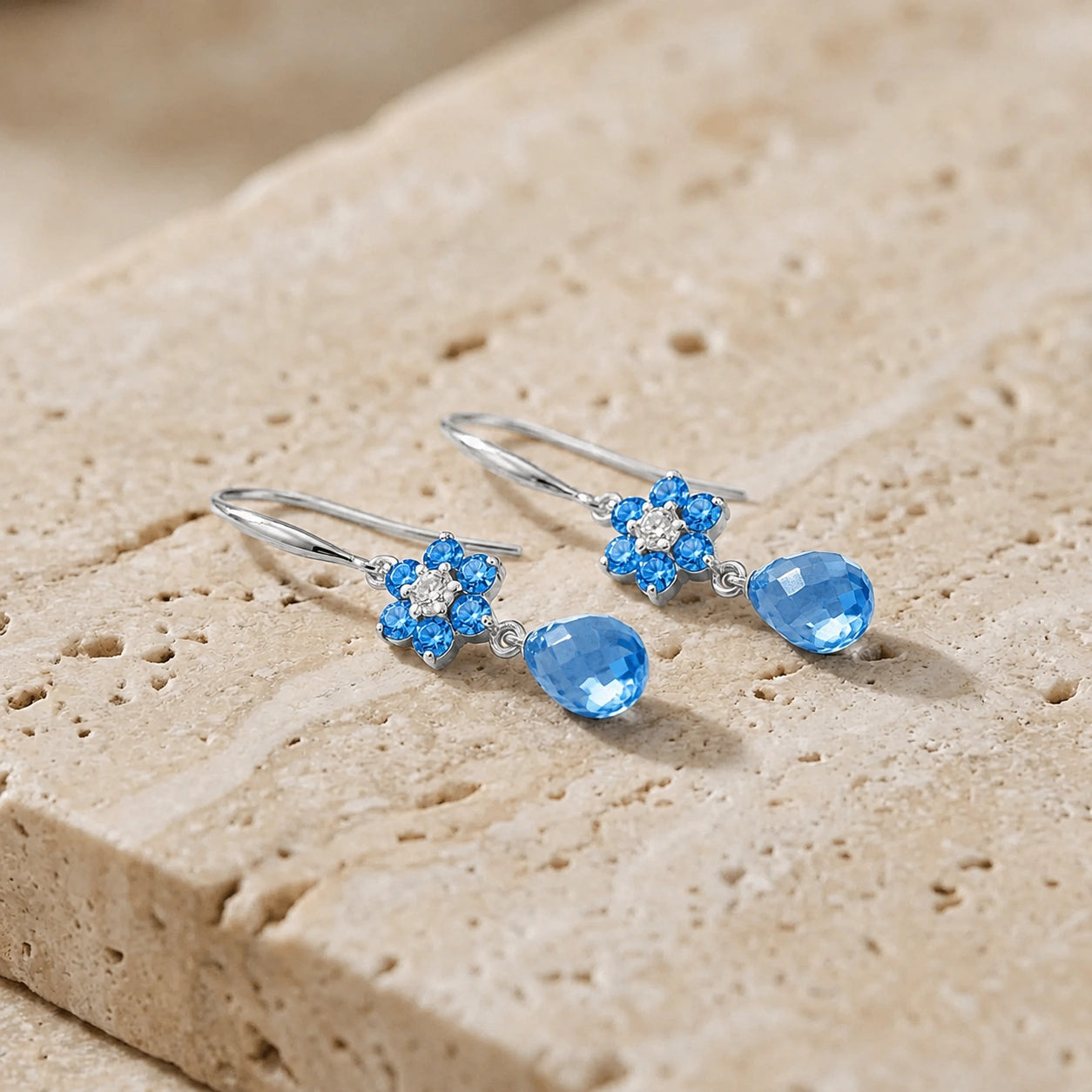White Gold Diamond & Blue Topaz — Mariabattistina