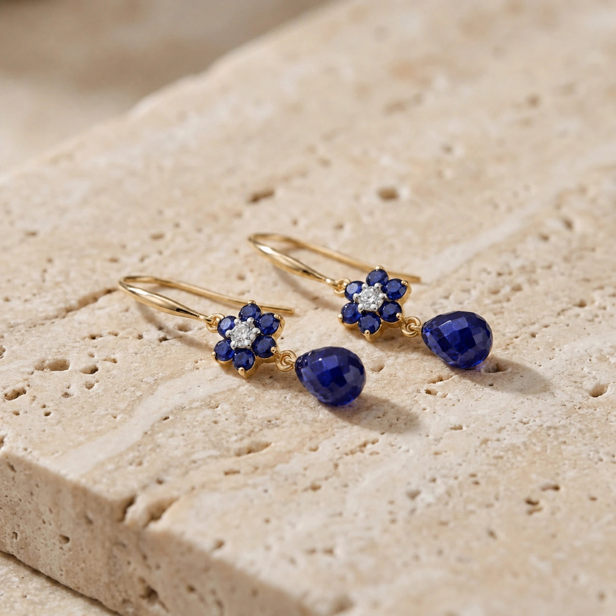 Yellow Gold Diamond & Sapphire — Mariabattistina