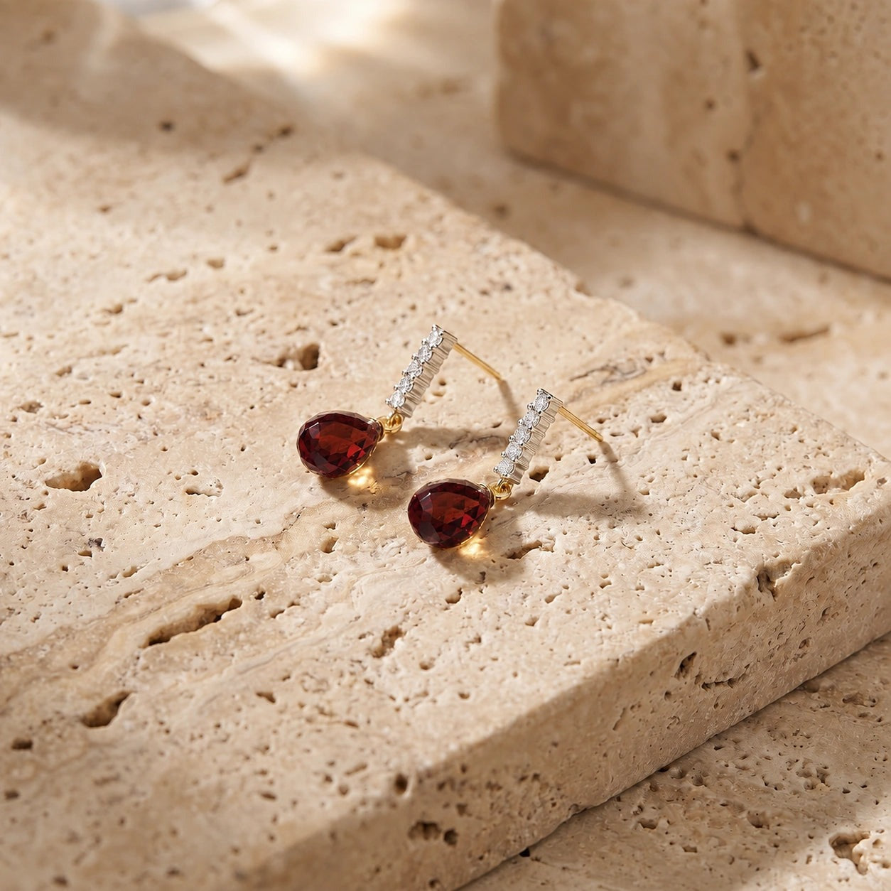 Yellow Gold Earrings Garnet 10K — Nerina