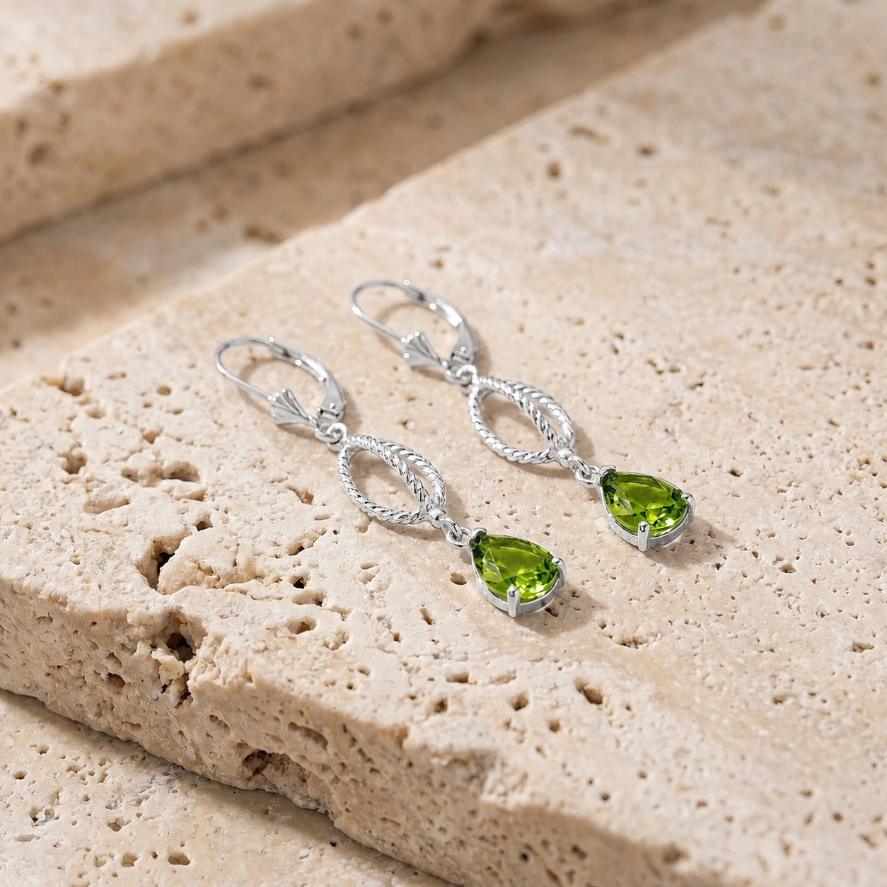 White Gold Heritage Earrings Peridot 10K — Carolina