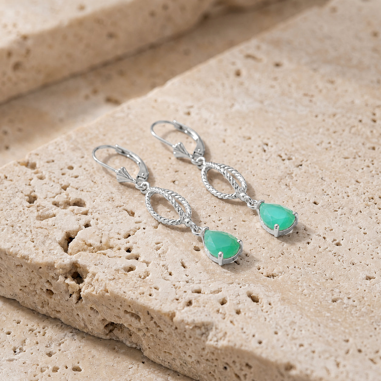 White Gold Heritage Earrings Aquamarine 10K — Carolina
