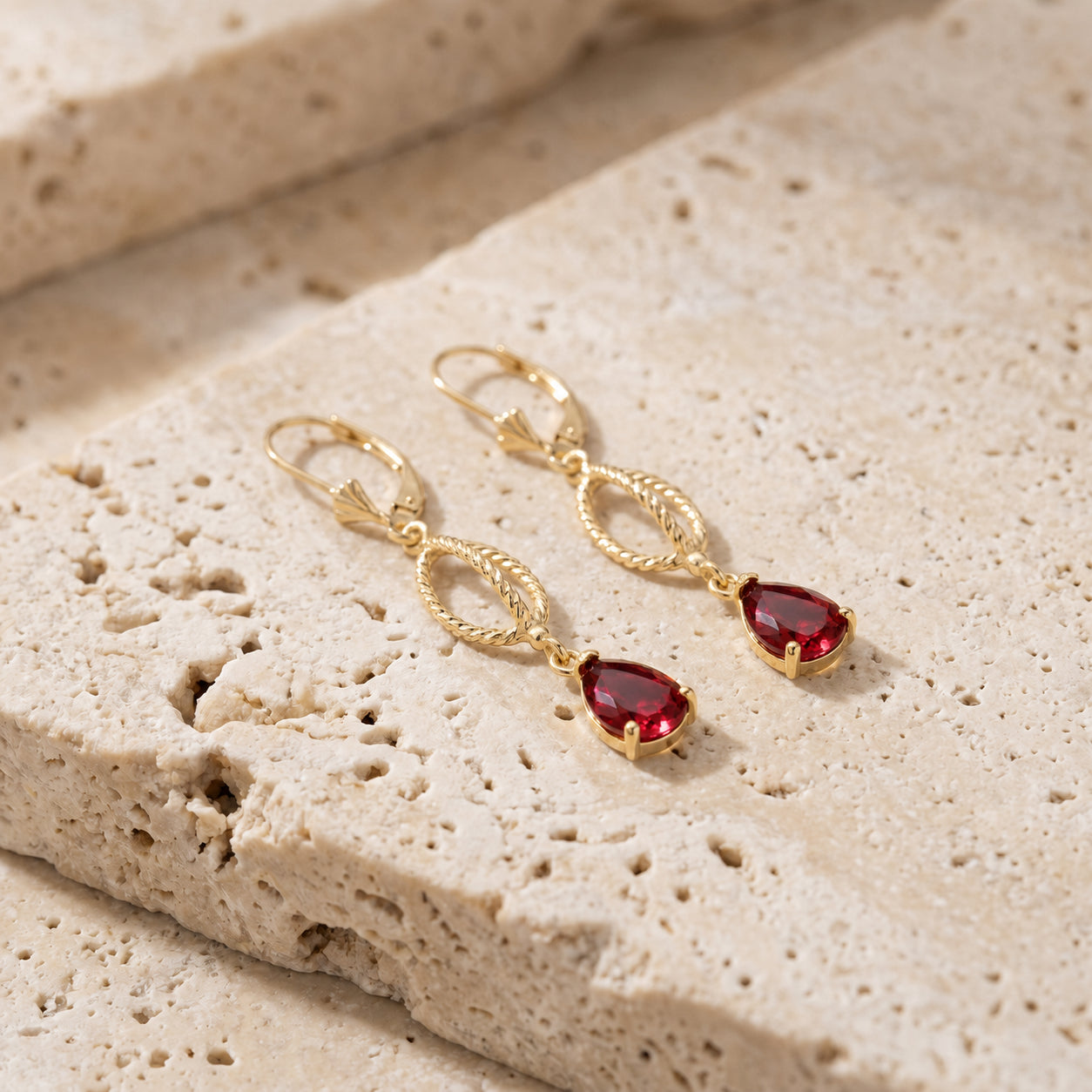 Yellow Gold Heritage Earrings Garnet 10K — Carolina