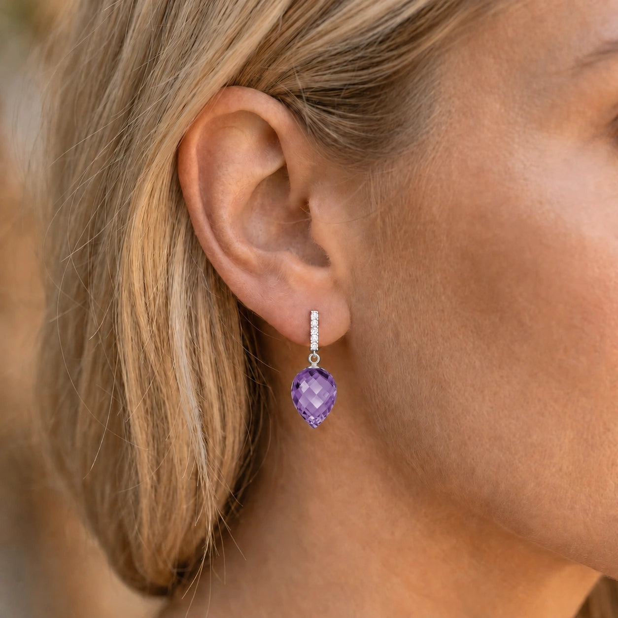 White Gold Earrings Amethyst 10K — Gina