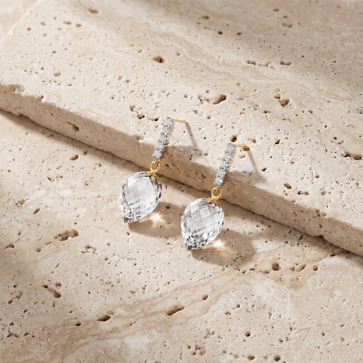 Yellow Gold Earrings Emerald 10K — Gina