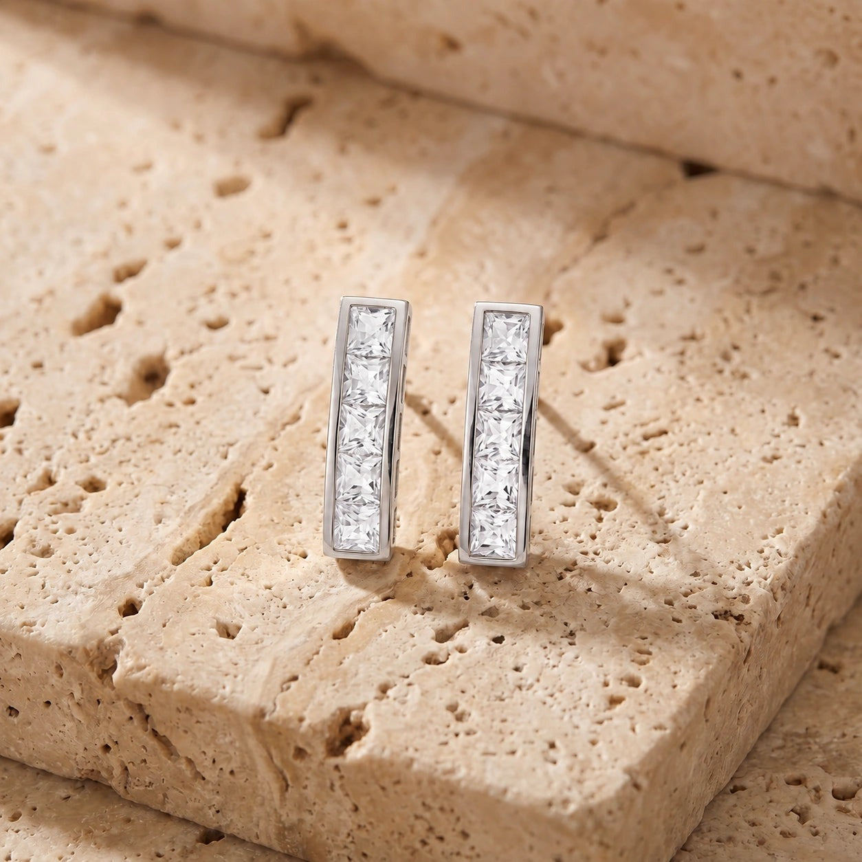 White Gold Bloom Earrings White Topaz 10K — Paola