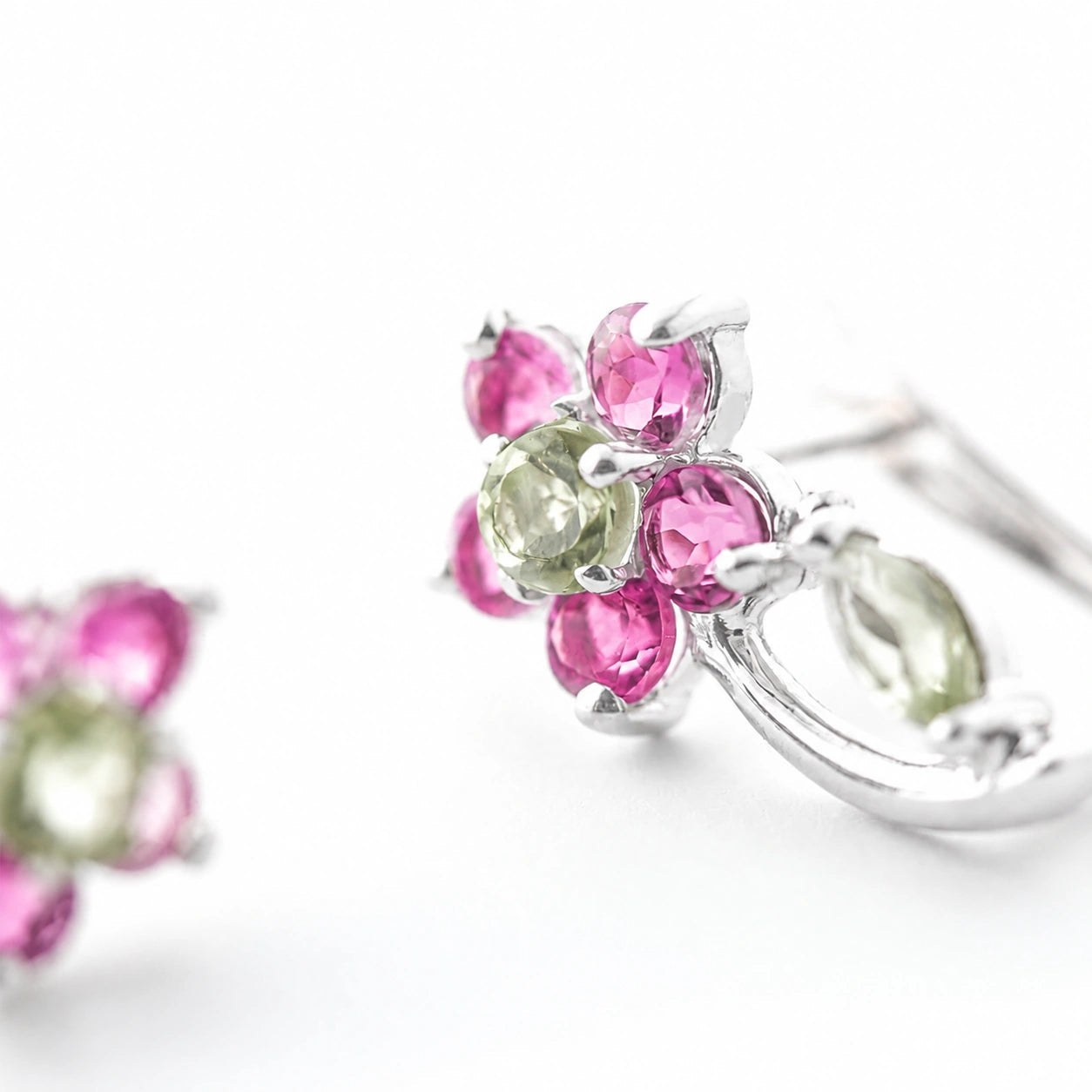 White Gold Peridot & Amethyst — Mariacalliope