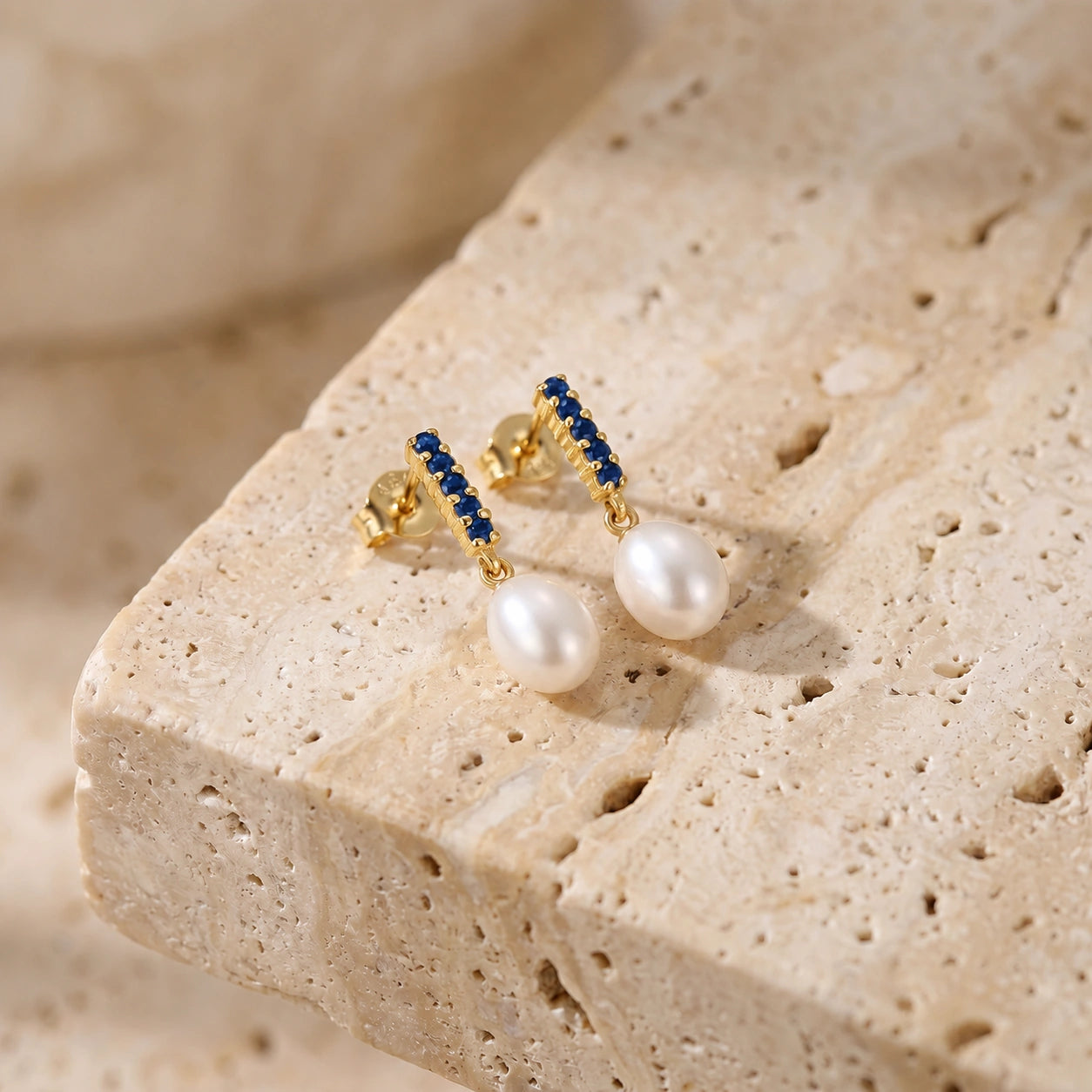 Yellow Gold Pearl & Sapphire — Mariacamelia