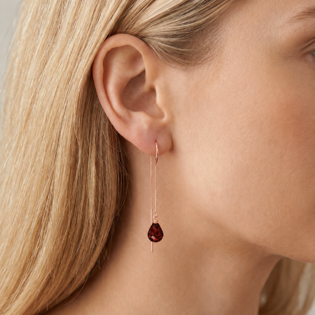 Rose Gold Earrings Garnet 10K — Egle