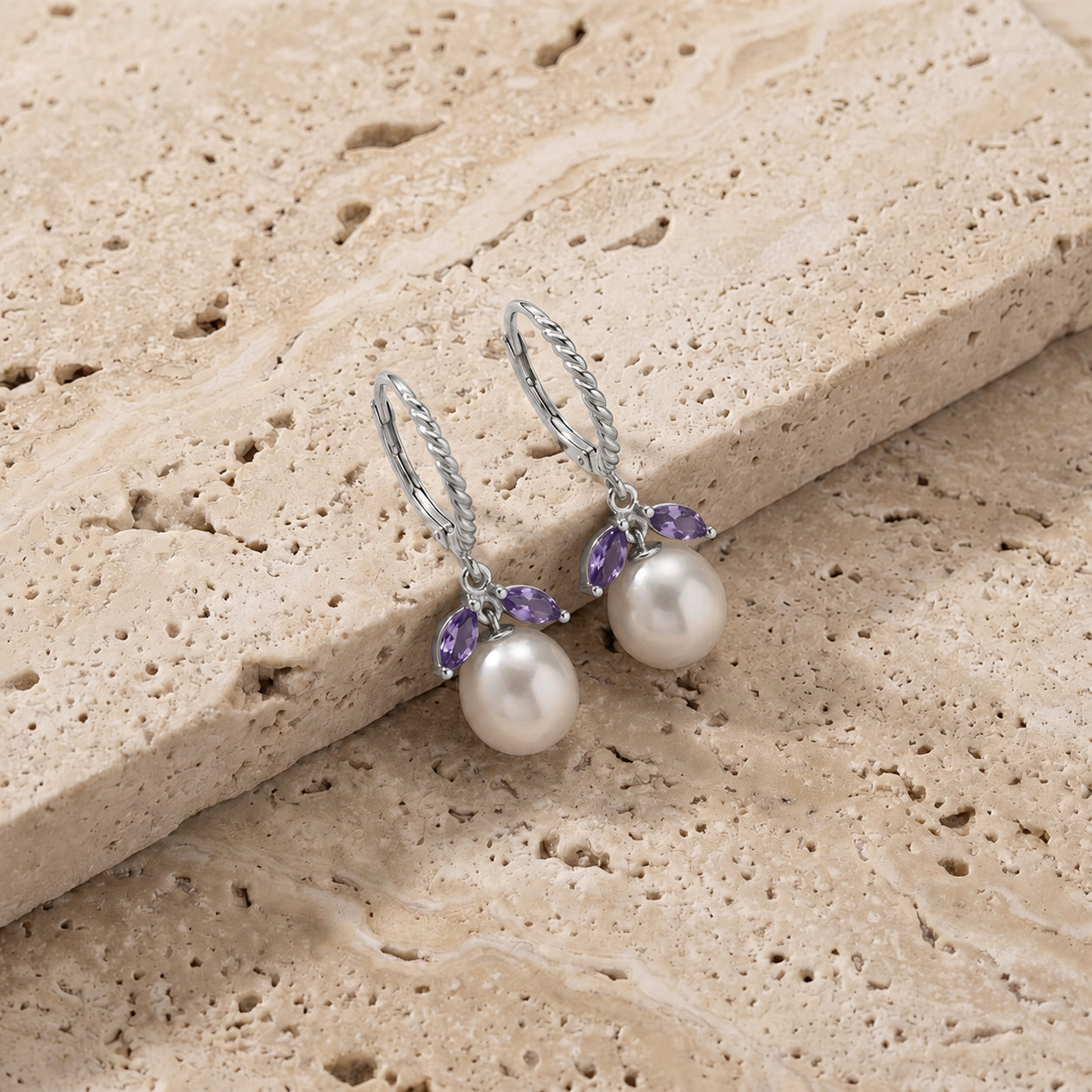 White Gold Leverback Earrings Peridot 10K — Argentina