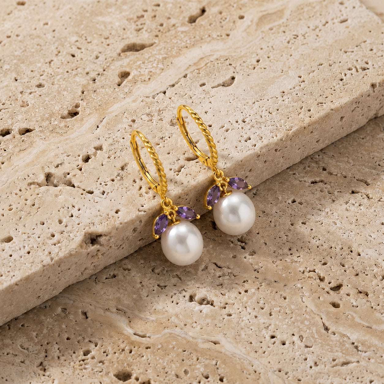 Yellow Gold Leverback Earrings Peridot 10K — Argentina
