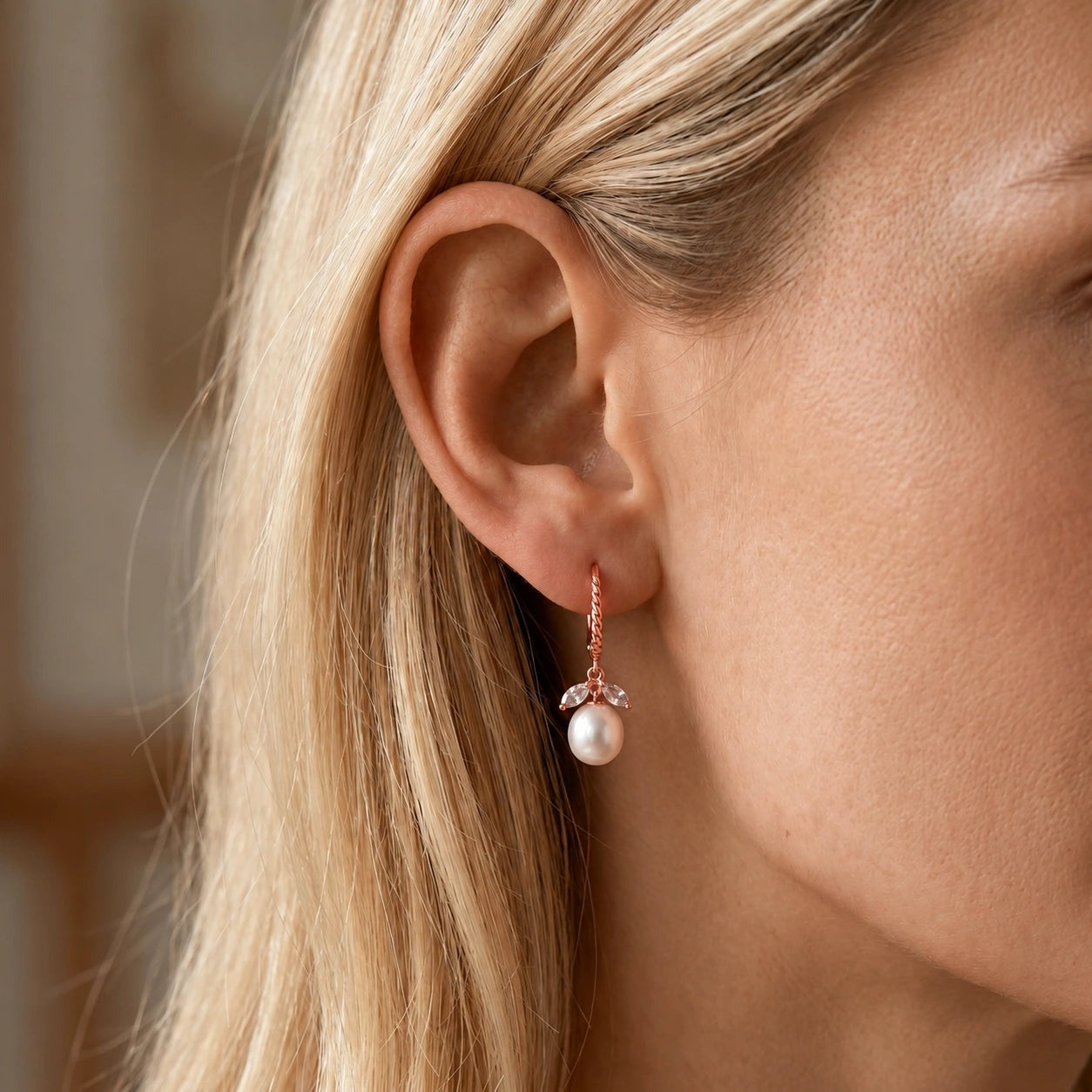 Rose Gold Leverback Earrings Aquamarine 10K — Argentina