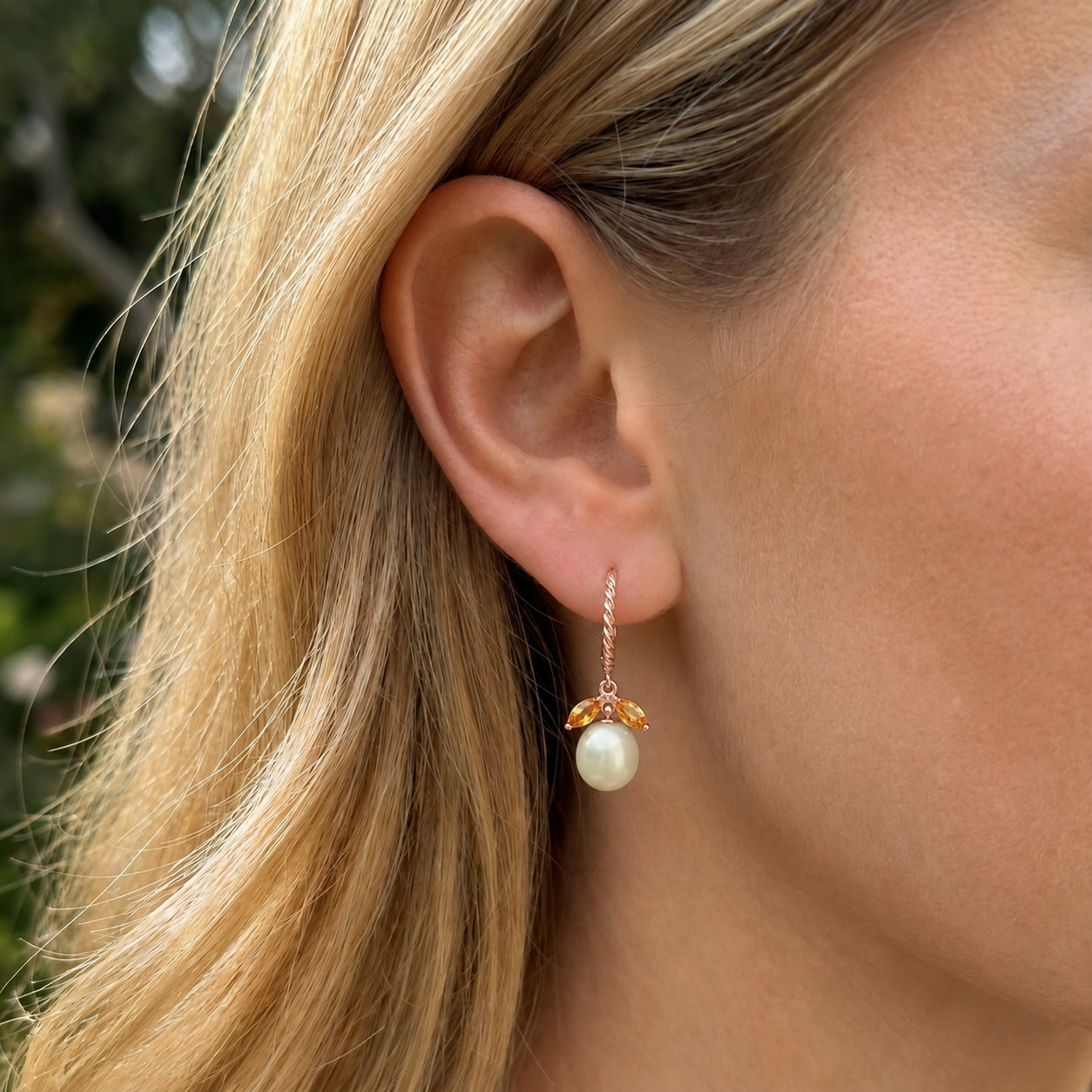 Rose Gold Leverback Earrings Aquamarine 10K — Argentina