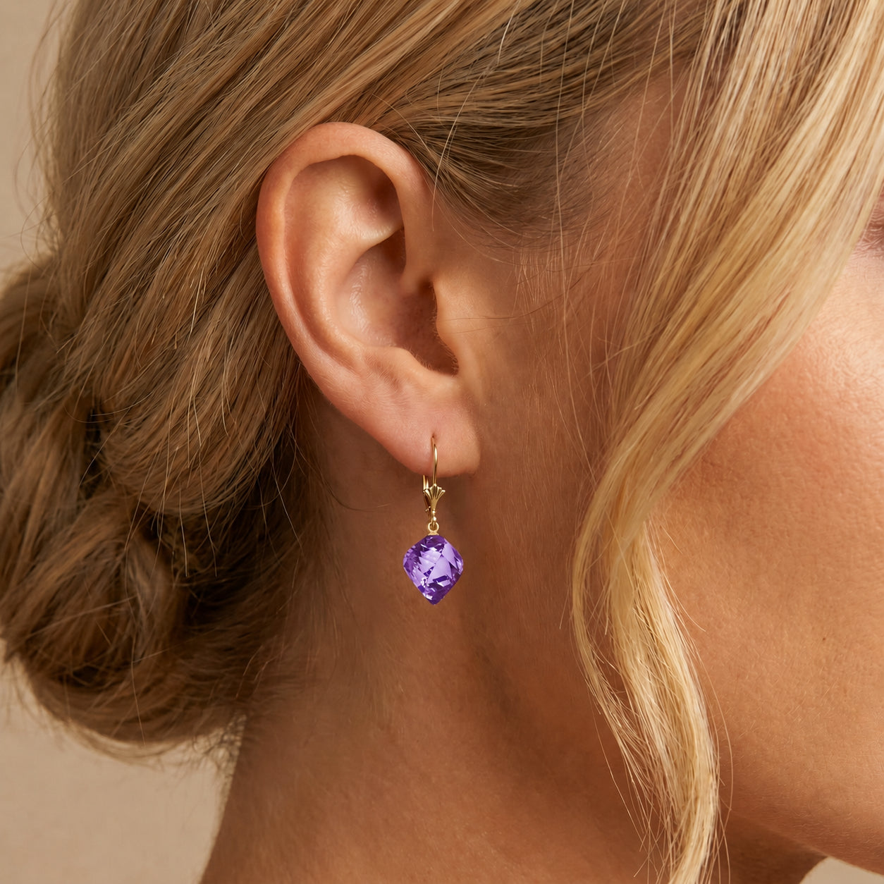 Yellow Gold Earrings Amethyst 10K — Ermenegilda