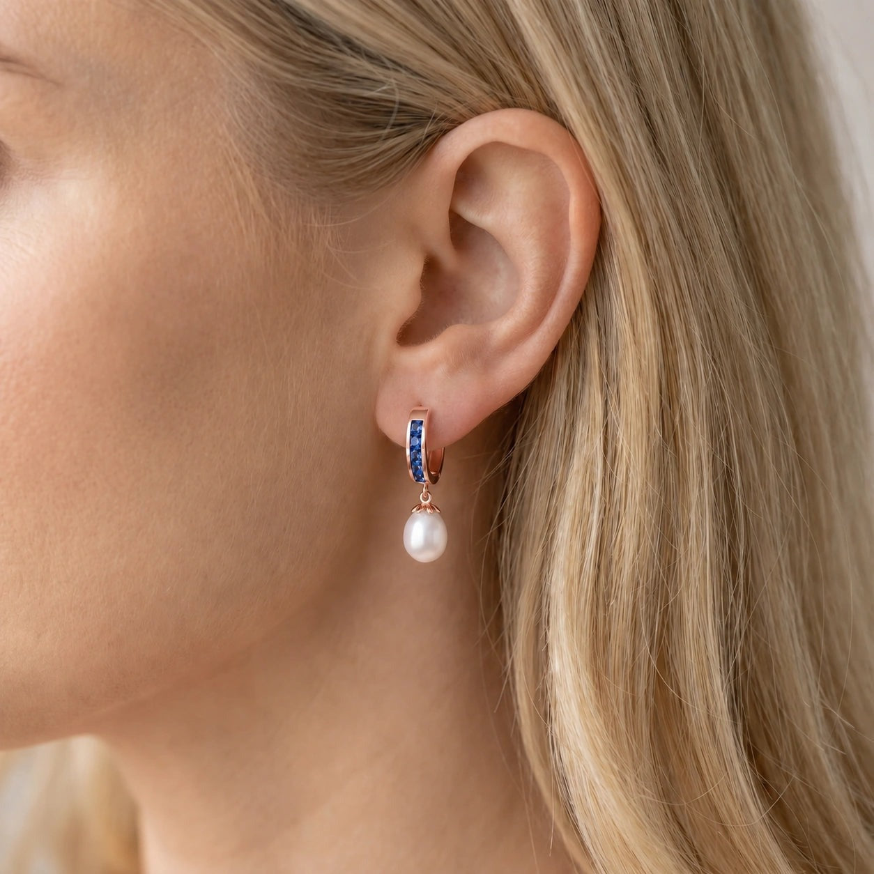 Rose Gold Bloom Earrings Sapphire 10K — Battistina