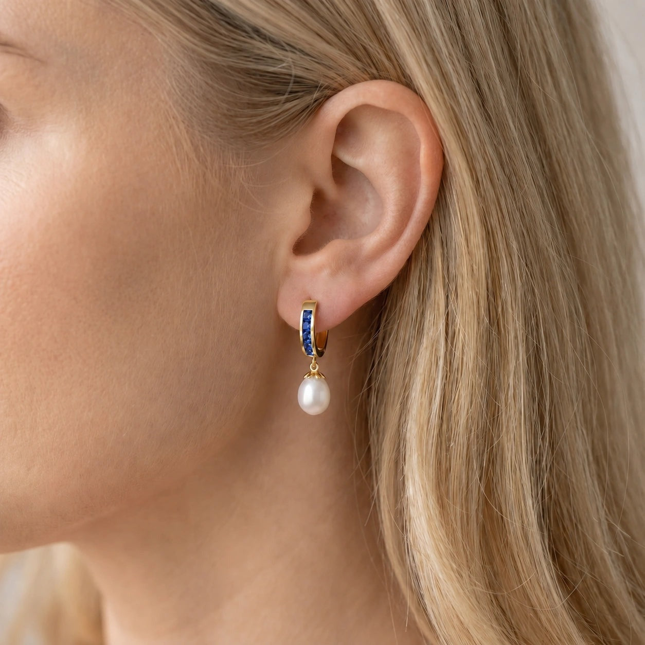 Yellow Gold Bloom Earrings Sapphire 10K — Battistina