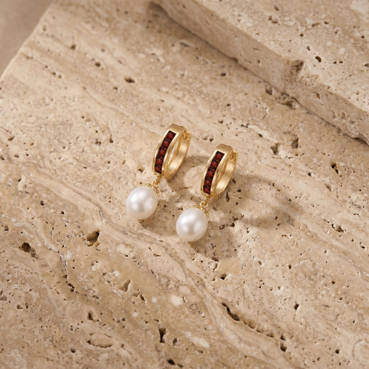 Yellow Gold Bloom Earrings Garnet 10K — Battistina