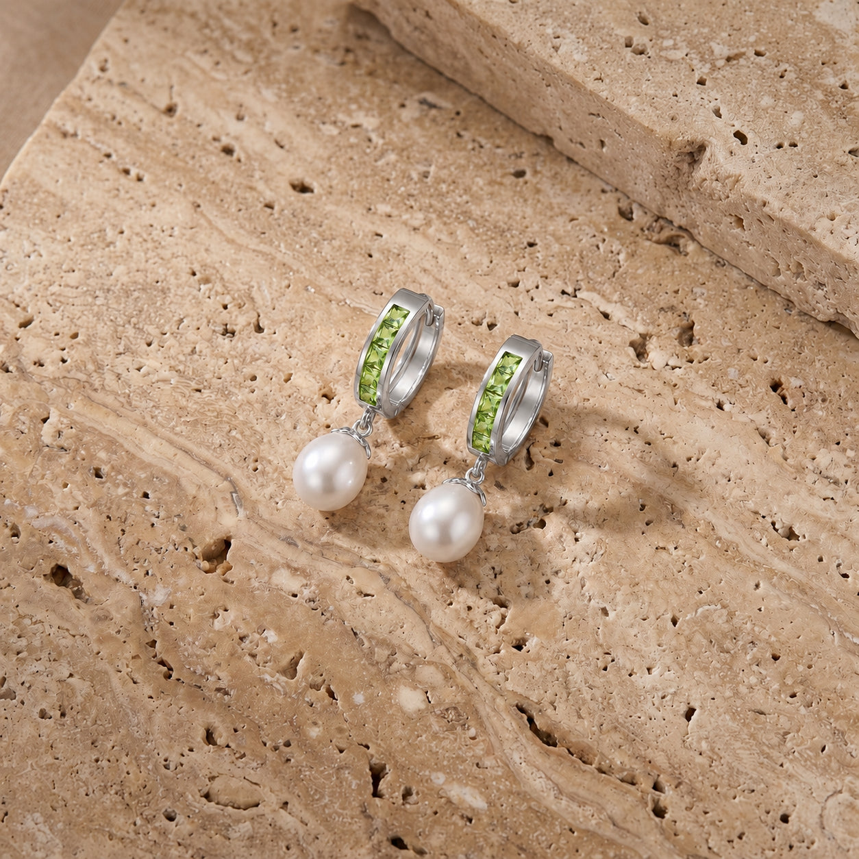 White Gold Bloom Earrings Amethyst 10K — Battistina