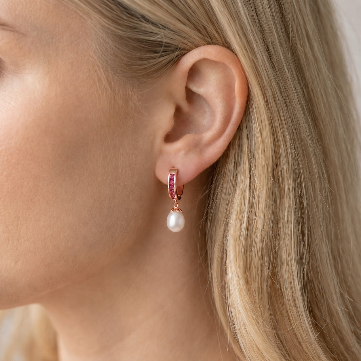 Rose Gold Bloom Earrings White Topaz 10K — Battistina