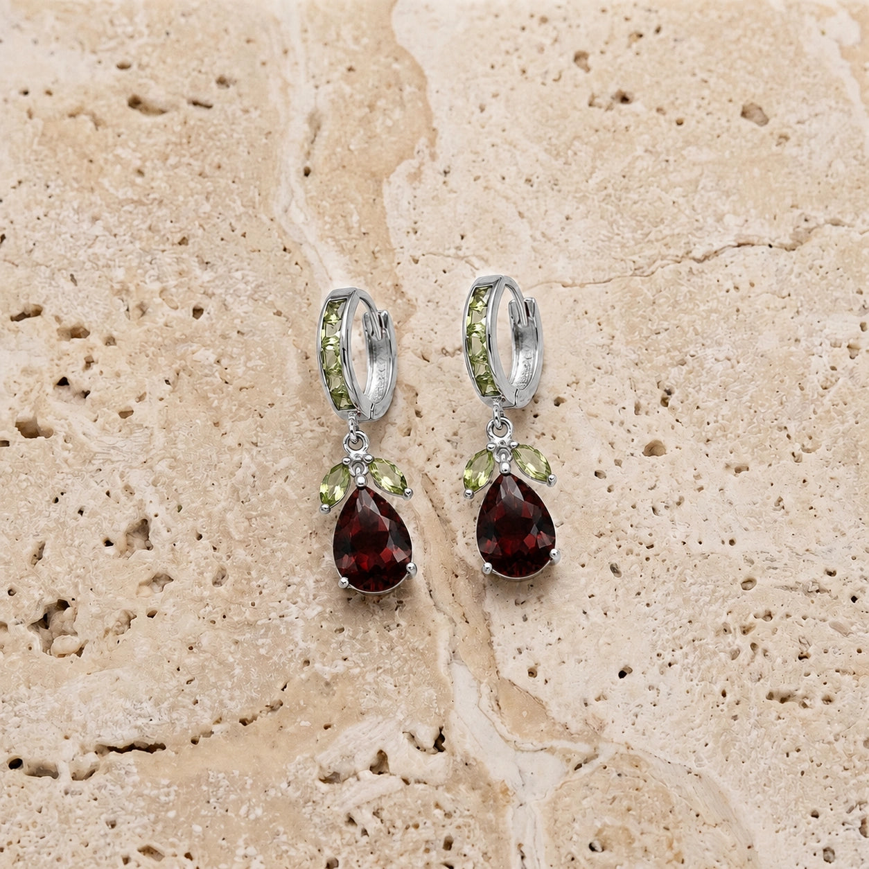 White Gold Garnet & Peridot — Mariacecilia