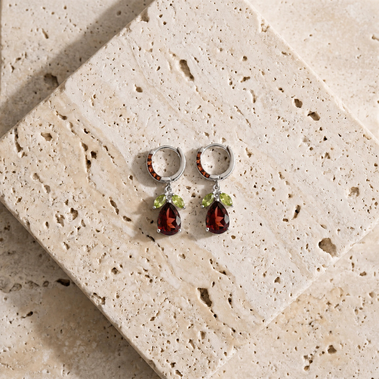 White Gold Peridot & Garnet — Mariacecilia