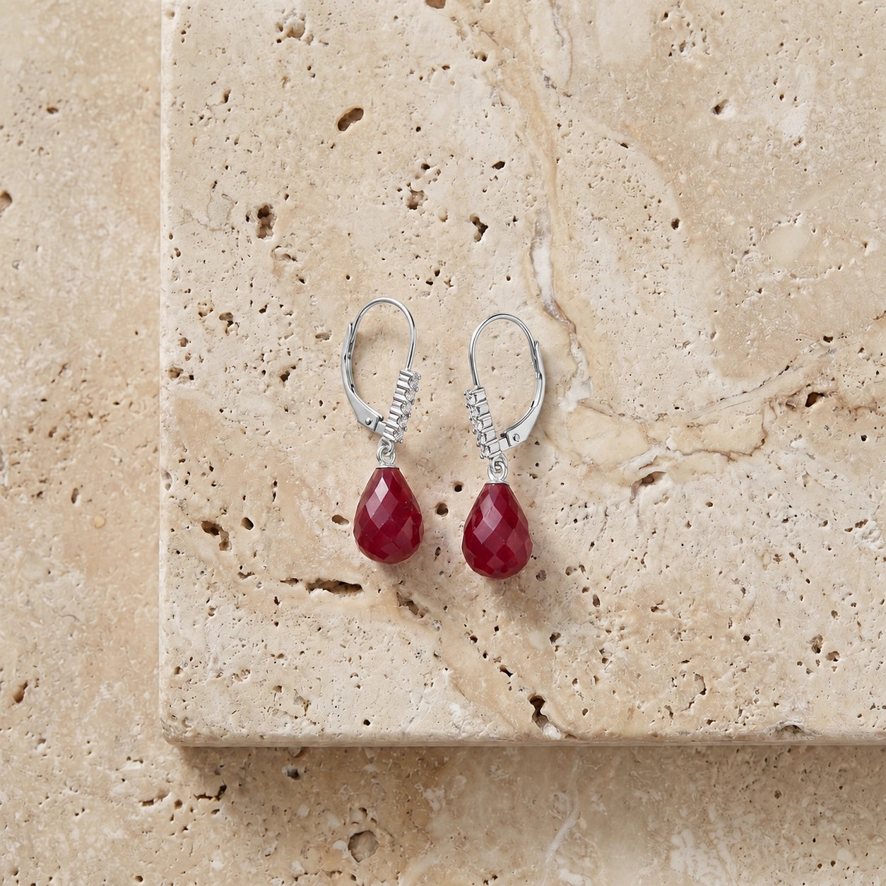 White Gold Diamond & Ruby — Mariaceleste