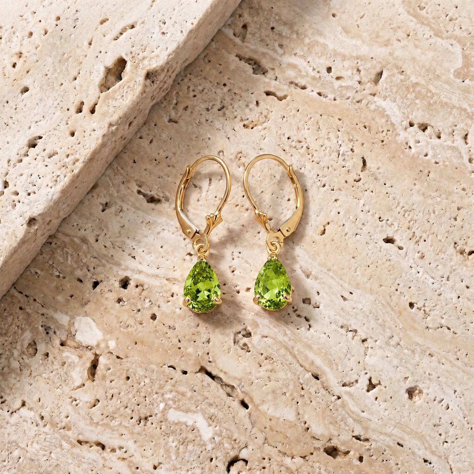 Yellow Gold Bloom Earrings Peridot 10K — Eugenia