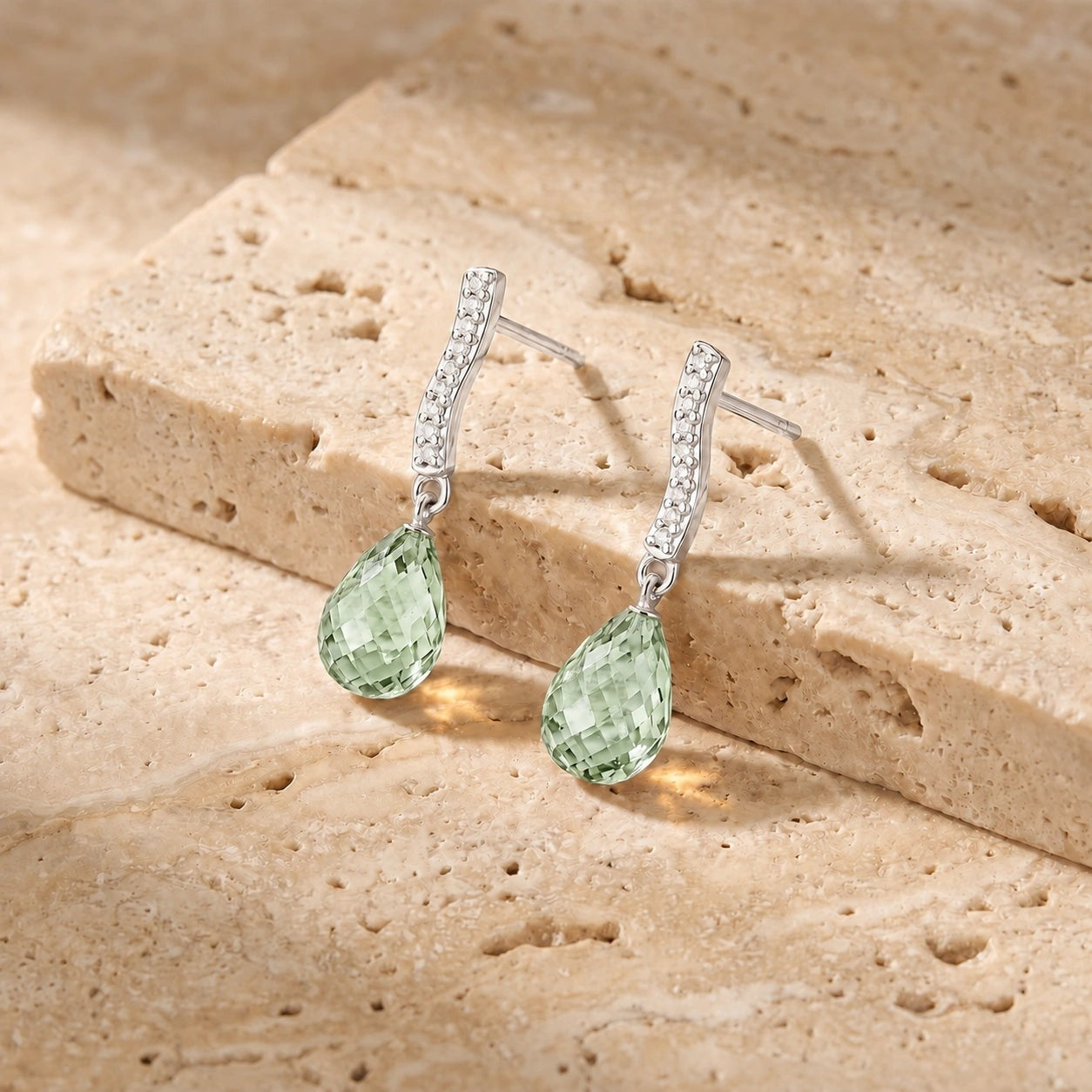 White Gold Earrings Green Amethyst 10K — Dorotea
